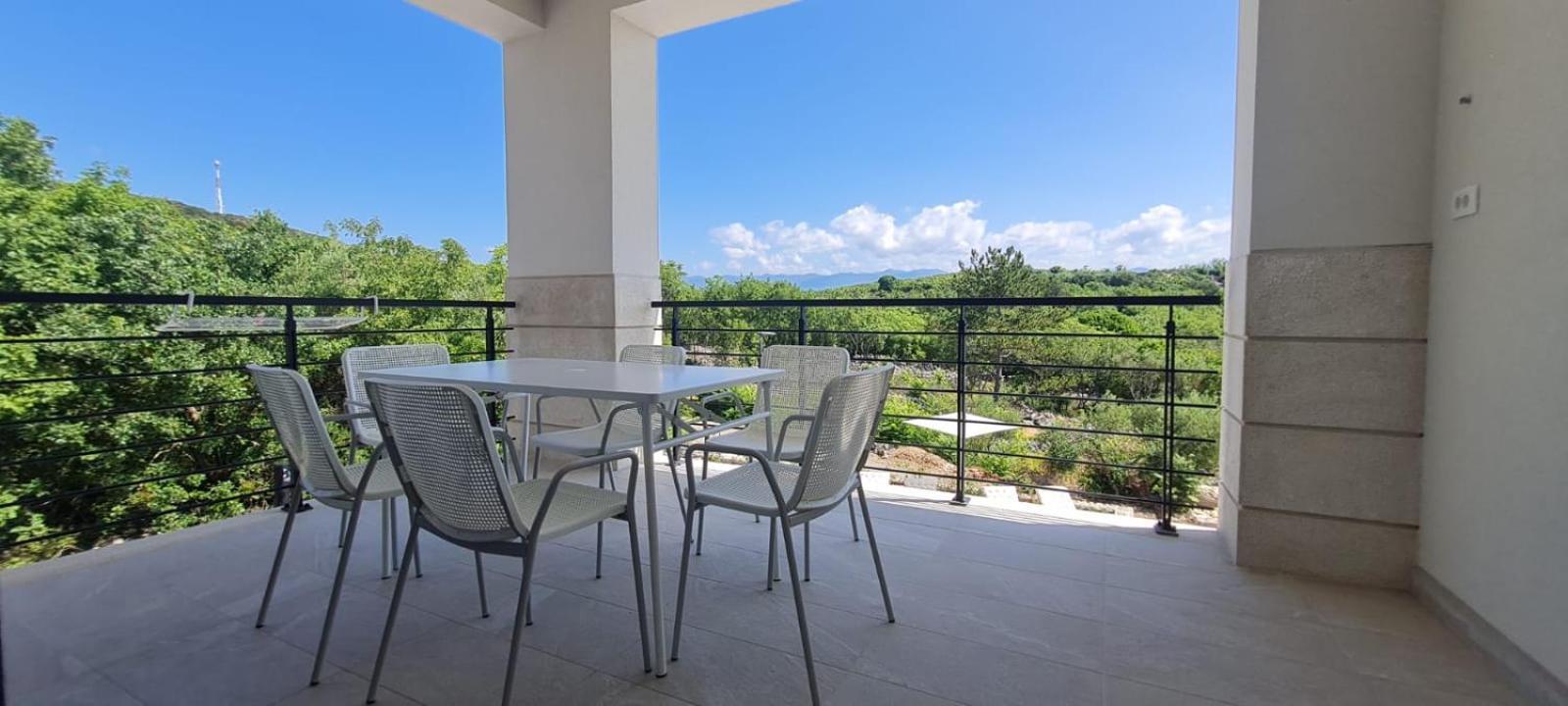 Apartmani Mariosa Vrbnik Buitenkant foto
